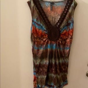 VERY PRETTY TYE DYE TOP